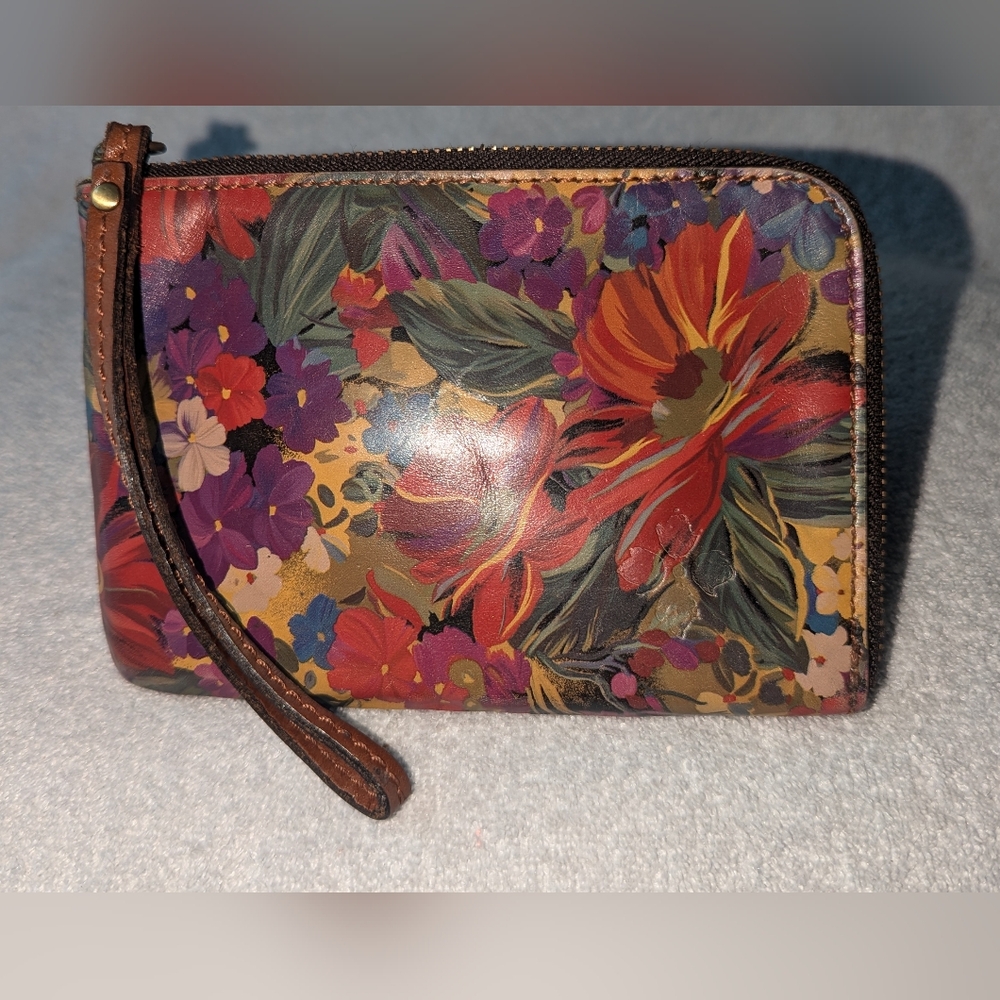 Patricia Nash Cassini multicolor floral wristlet.